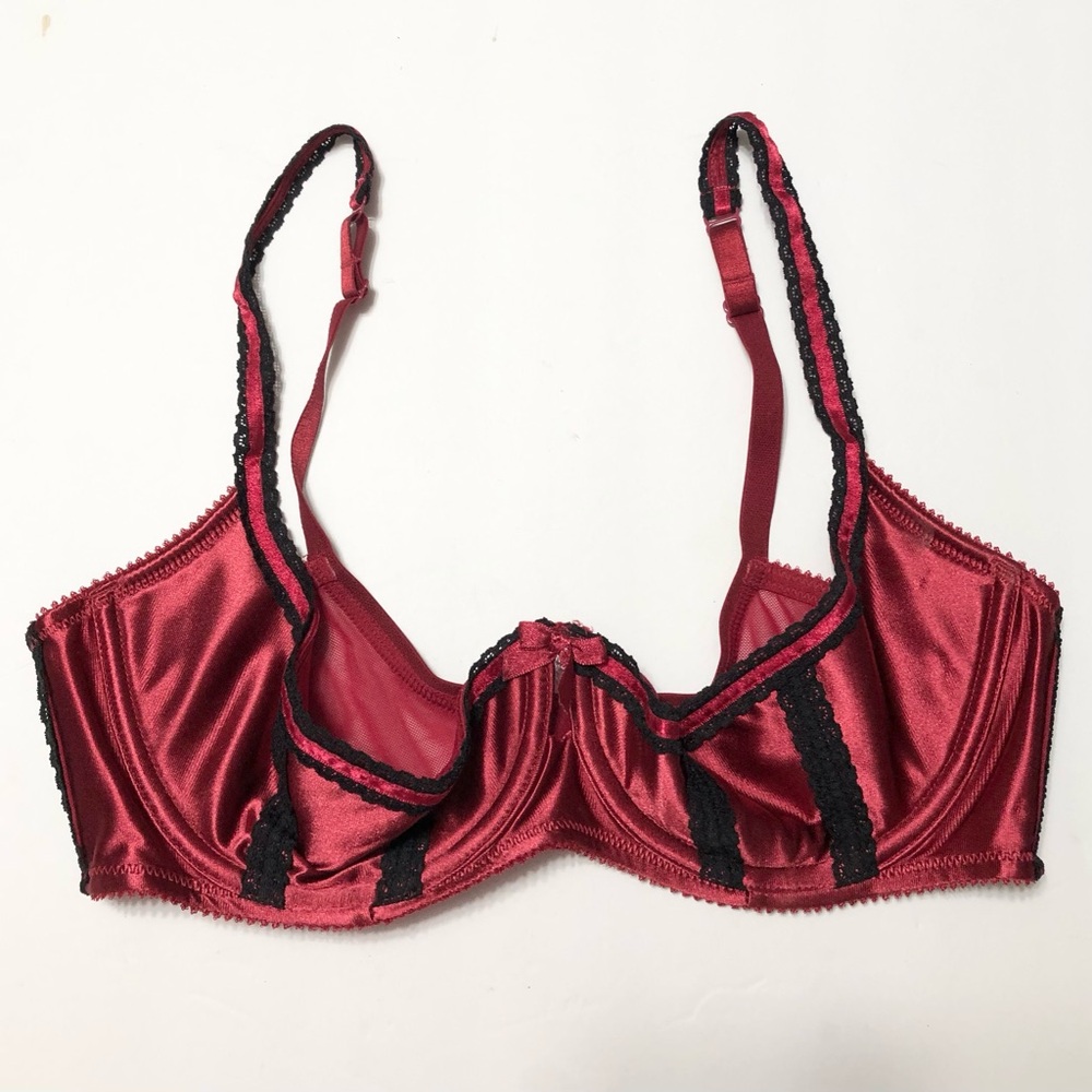 Cacique Satin Shelf Bra 38DD